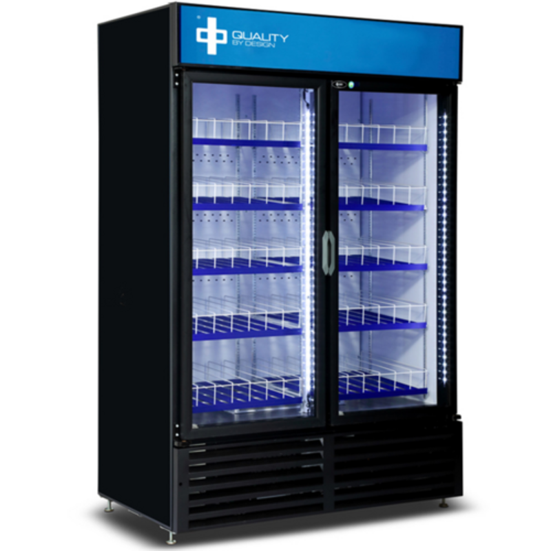 Réfrigérateur commercial à deux portes vitrées QBD CD47-HC de 52 pouces - 1134,16 litres