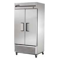 True T-35-HC 39.5-Inch Two-Section Solid Door Reach-In Refrigerator