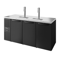 True TDR84-RISZ1-L-B-SSS-1 Cave à bière professionnelle noire de 213 cm à trois portes avec plateau en acier inoxydable