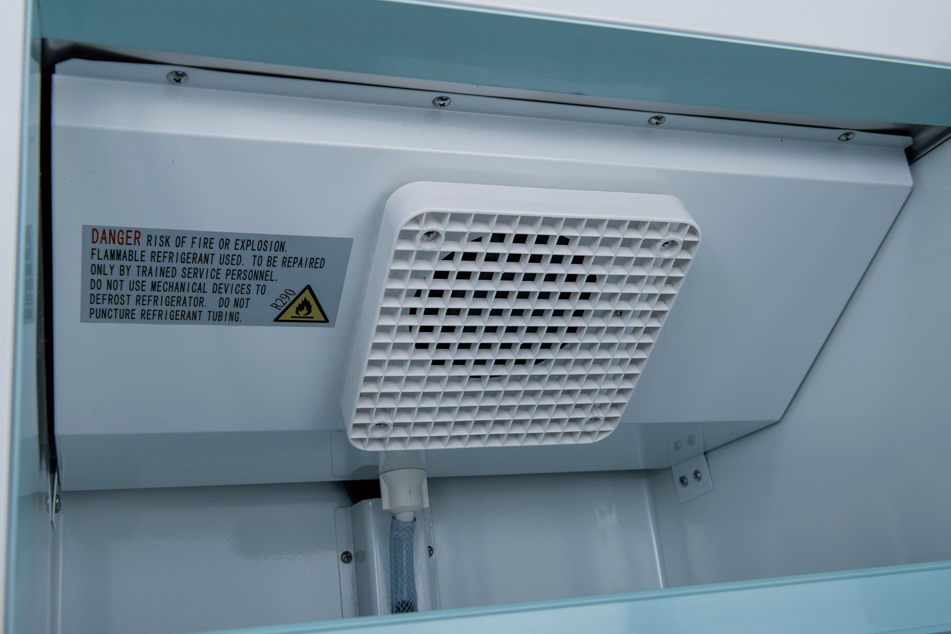 G768BM2F-HC Réfrigérateur à deux portes en verre battantes, 49" de largeur - Toronto Commercial Refrigeration